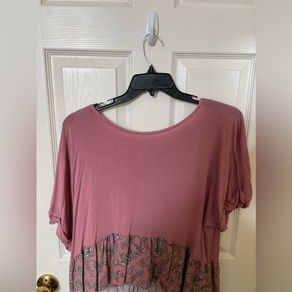 Blush pink high low top